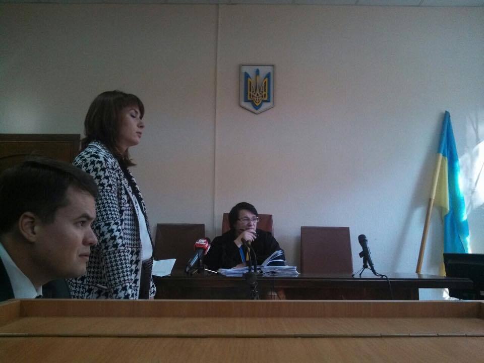 У Києві триває суд у справі працівниці НАБУ, звинуваченої в корупції