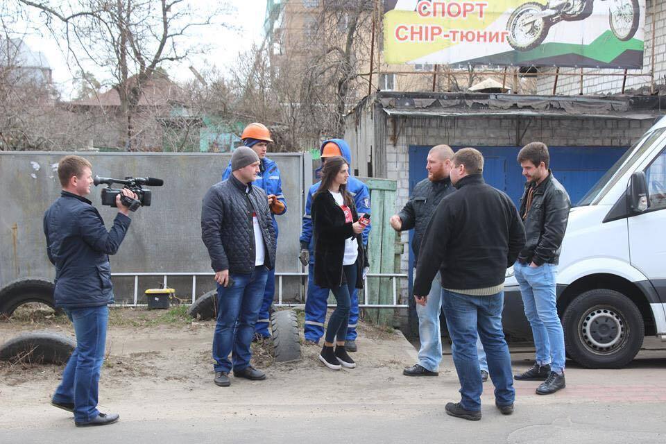 Київським активістам погрожували працівники нелегального СТО