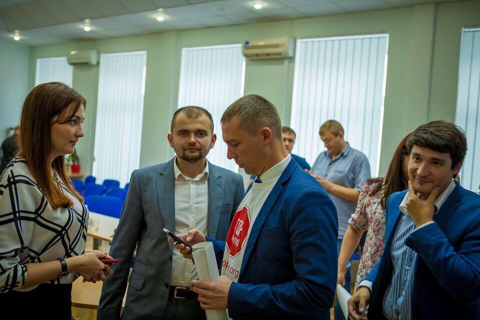 Стопкорівці дізналися від колег, як долати політичну корупцію