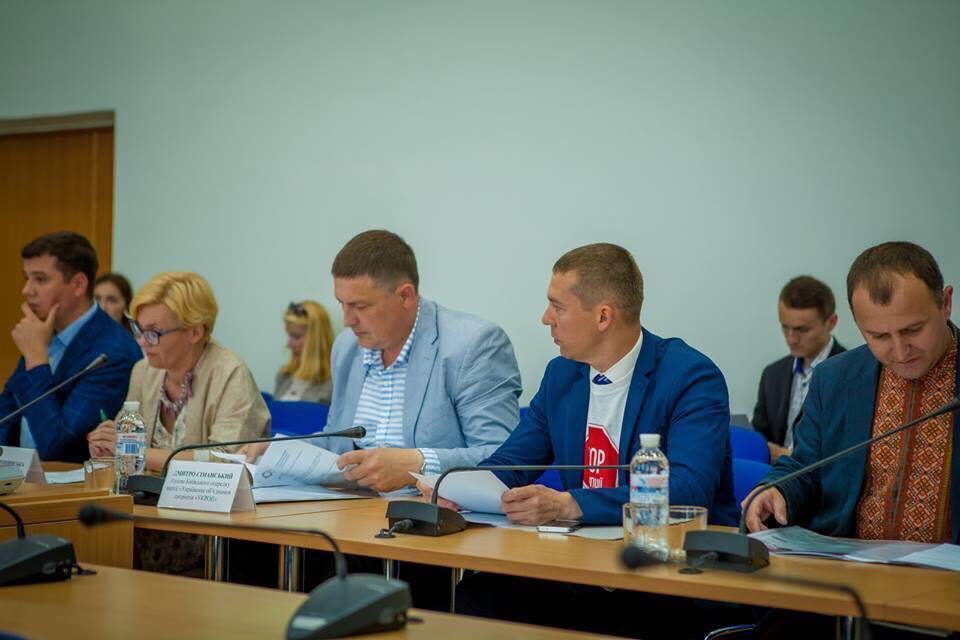 Стопкорівці дізналися від колег, як долати політичну корупцію