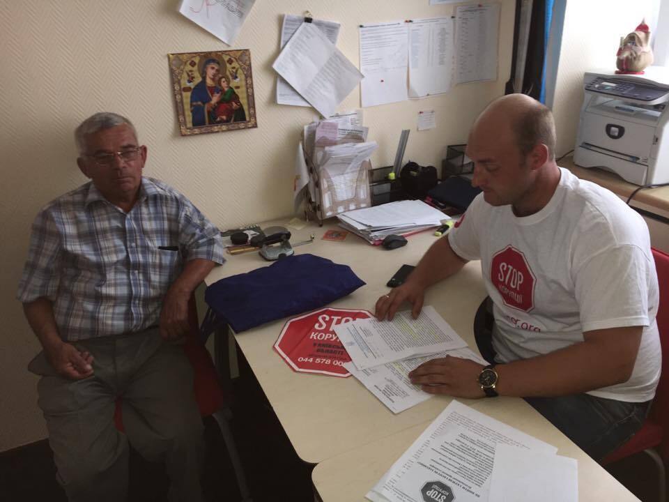 До ''Стоп корупції'' звернувся чоловік, який став жертвою корупції у судах