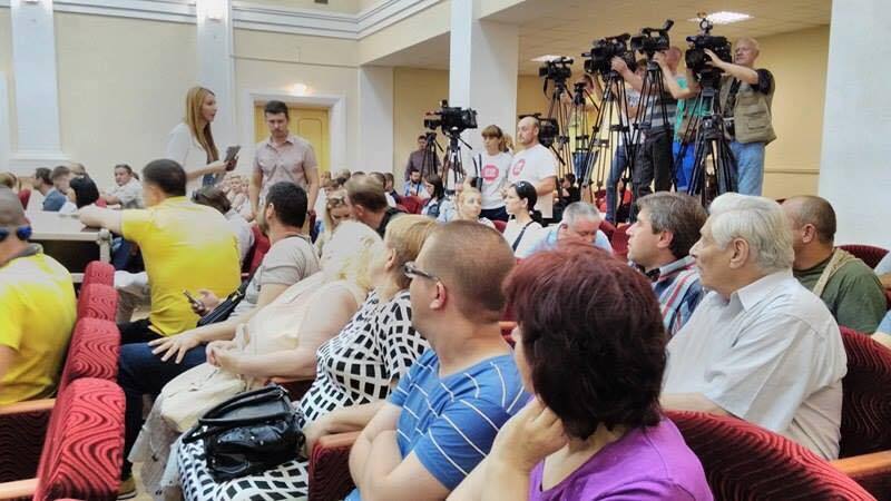 Активісти відвідали виїзне засідання антикорупційного комітету парламенту в Коцюбинському