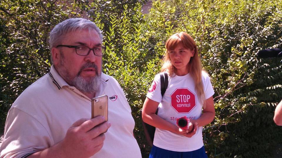 Президент асоціації сомельє України накинувся на активістів ''Стоп корупції''