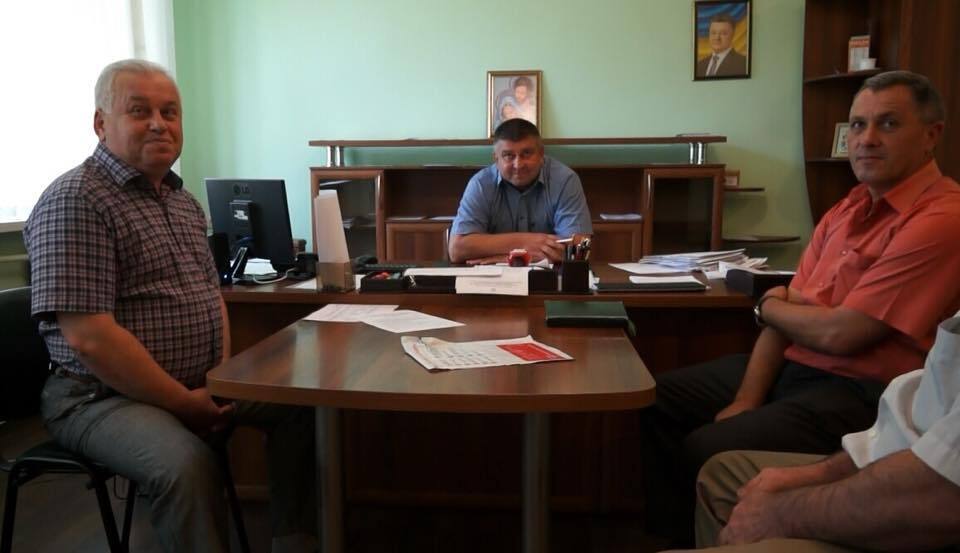 Керівник ДАБІ Івано-Франківська виштовхав оператора ''СтопКору'' зі свого кабінету