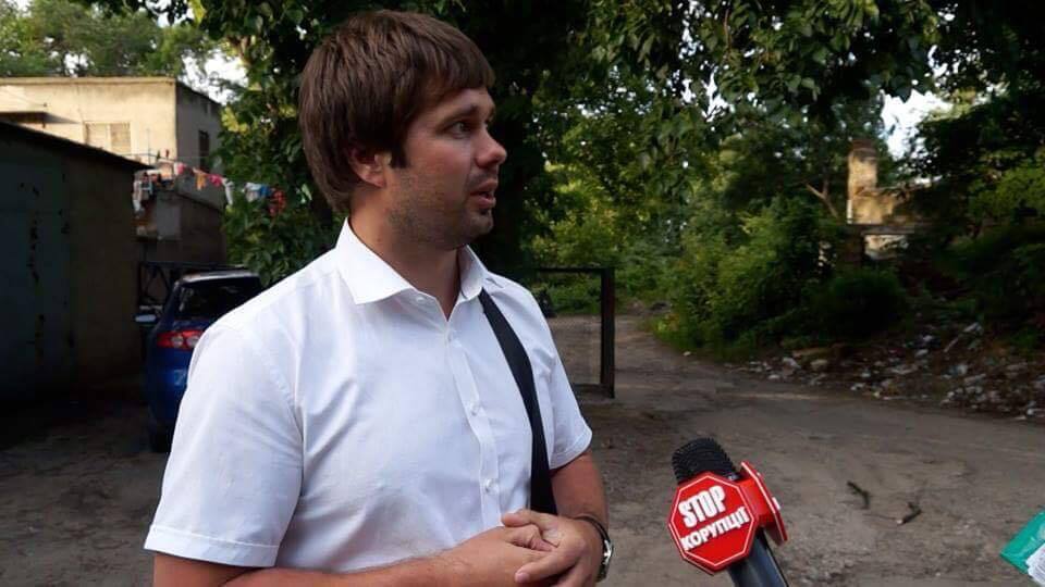 Інформатора сюжету ''СтопКору'' у Чорноморську обстріляли невідомі