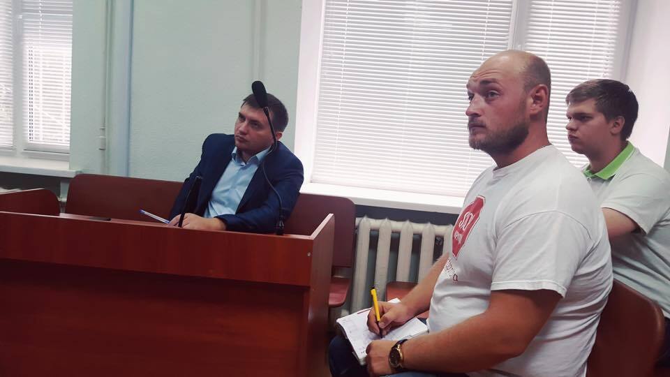 Завдяки активістам копачі-нелегали залишилися без спецтехніки