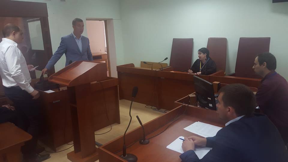 Завдяки активістам копачі-нелегали залишилися без спецтехніки