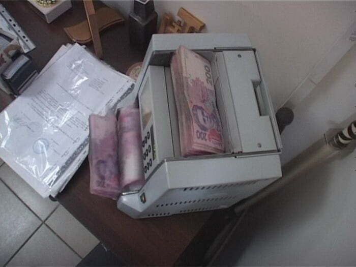 На Дніпропетровщині та Херсонщині припинили діяльність ''конверту'' із обігом у 400 млн. грн