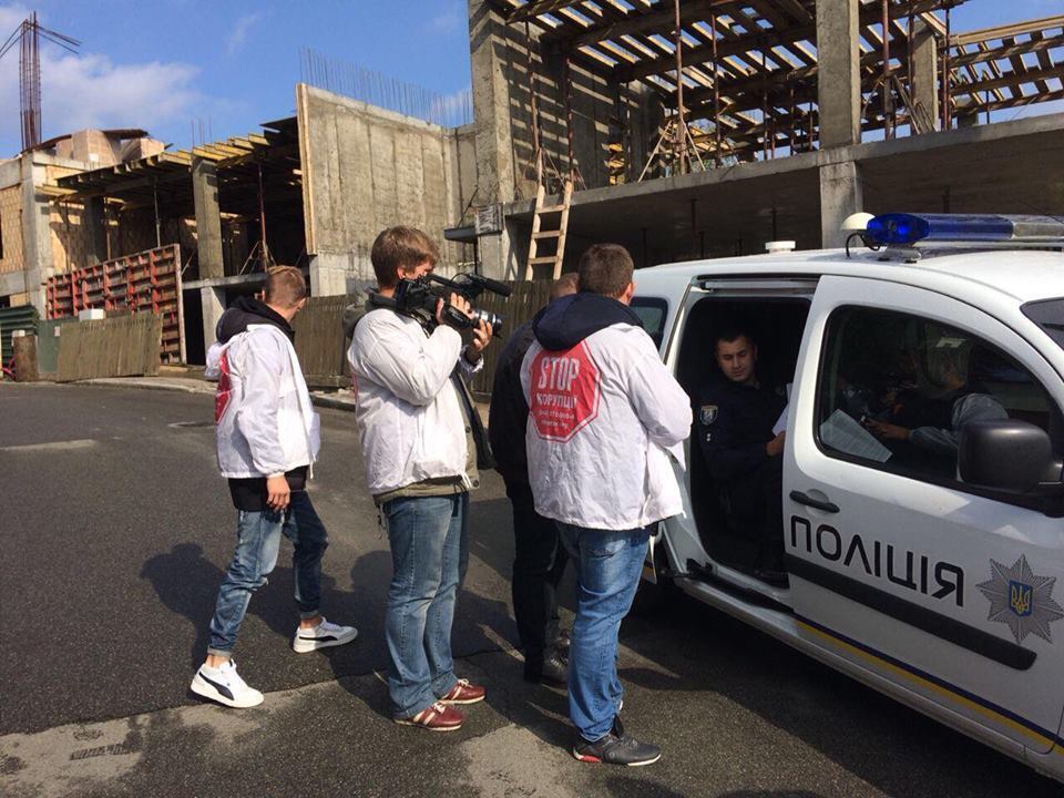 ''СтопКор'' взявся за незаконне будівництво на Печерську в Києві
