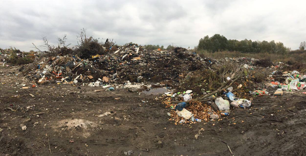 ''СтопКор'' знайшов так званого директора несанкціонованого сміттєзвалища поруч з аеропортом ''Бориспіль''