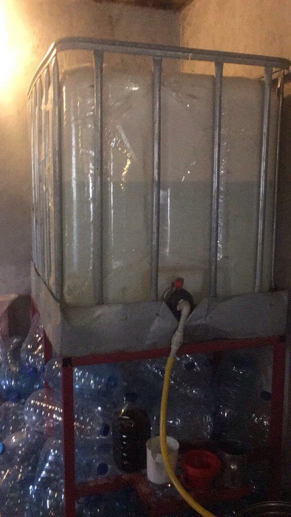 СБУ заблокувала виготовлення та реалізацію контрафактного алкоголю