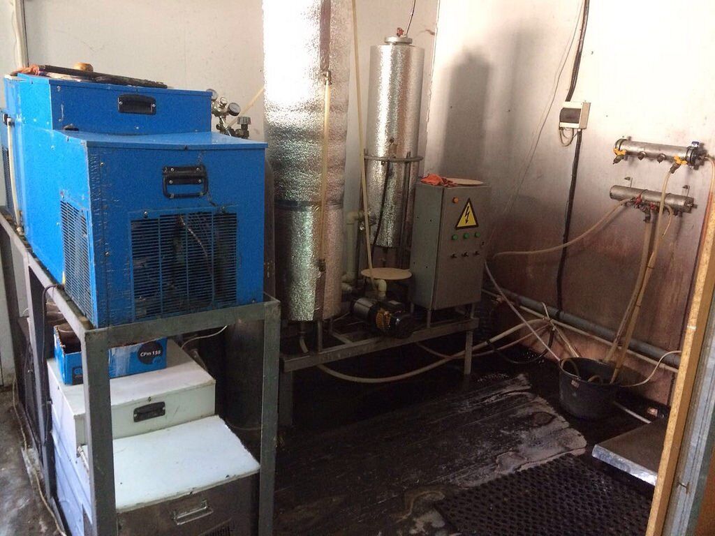 СБУ заблокувала виготовлення та реалізацію контрафактного алкоголю