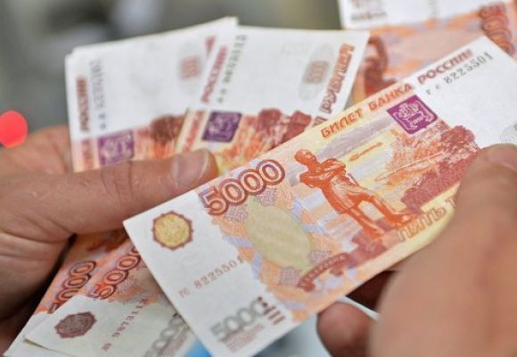 В українських банках не прийматимуть банкноти РФ з зображенням Криму