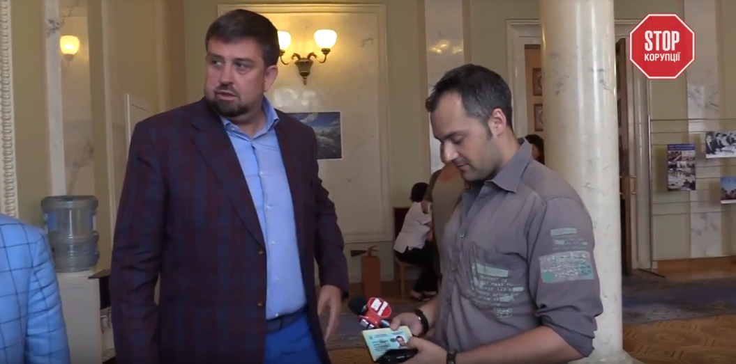 Святогірський корупційний фронт: як покровитель з Верховної ради керує ситуацією у містечках Донбасу