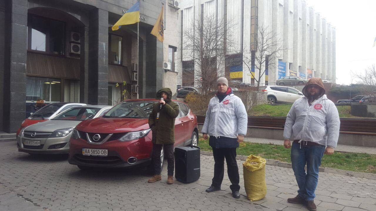 ''СтопКор'' приніс тирсу для експертів, які завалюють стратегію розвитку лісової галузі