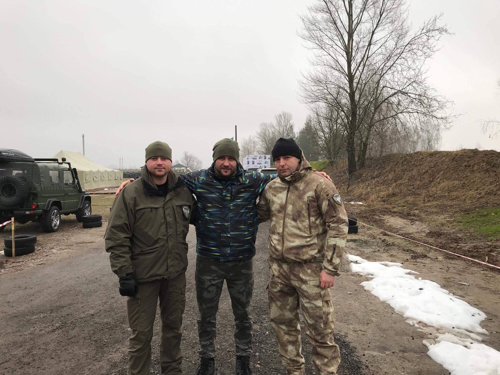 Герої України провели для команди ГО ''Стоп корупції'' майстер-клас зі стрільби