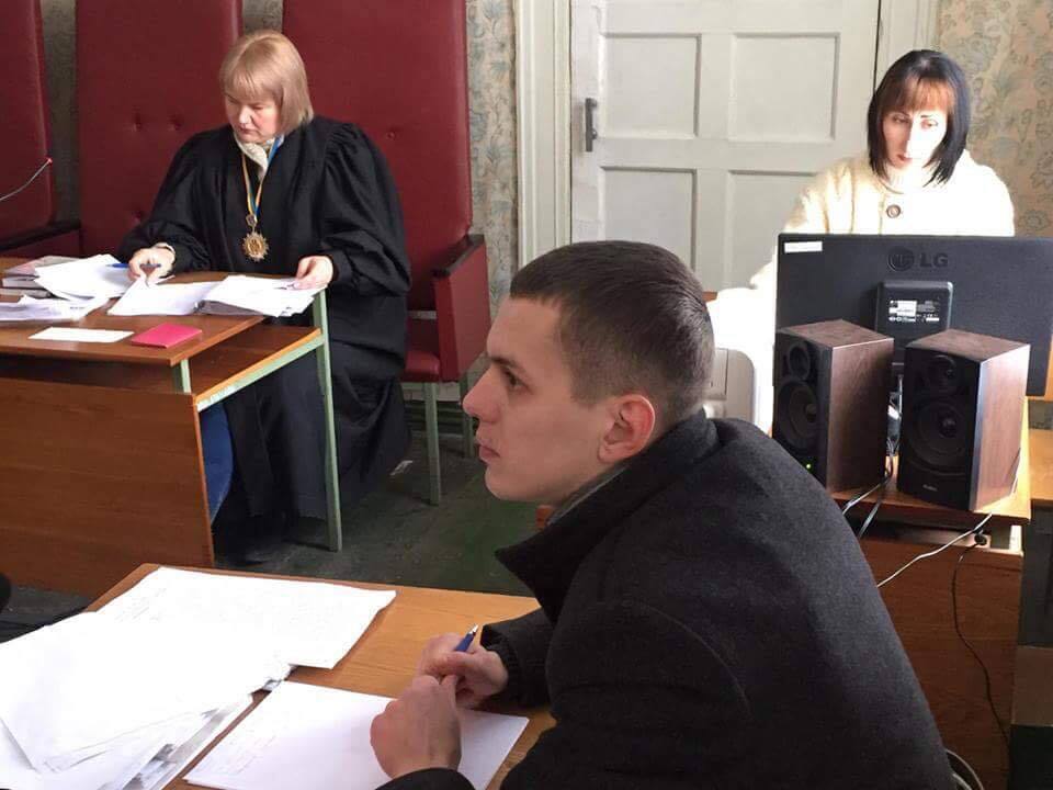 Журналісти вимагають рік умовно та виправні роботи для нападника на знімальну групу
