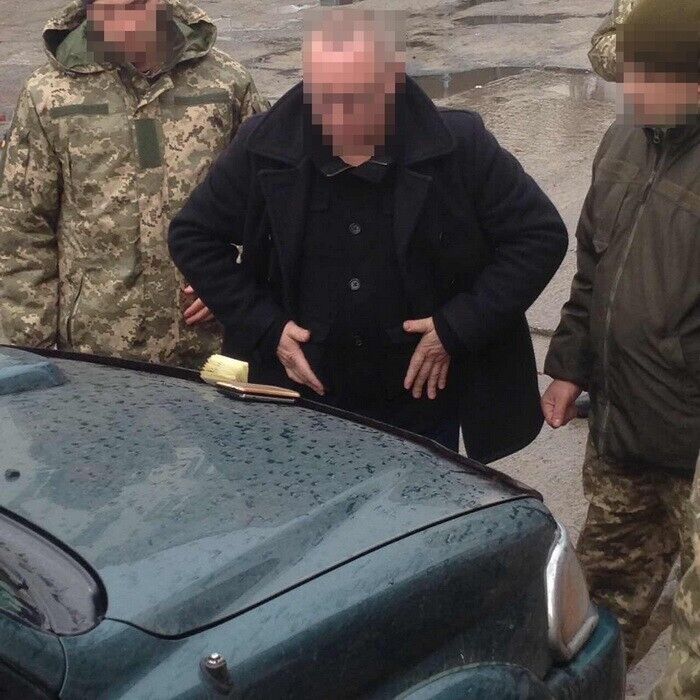 На Чернігівщині посадовець із Міноборони налагодив механізм ''відкатів''