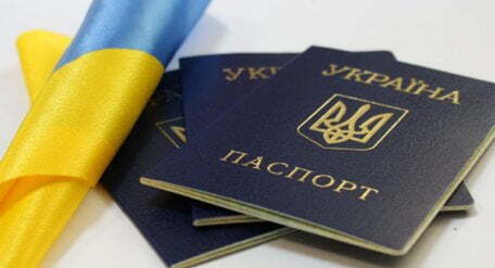 У псевдореспубліках бойовики розпочали скуповувати документи у цивільного населення
