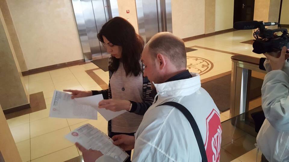 ''СтопКор'' пікетував Вищу раду правосуддя через поновлення на посаді судді Ємельянова