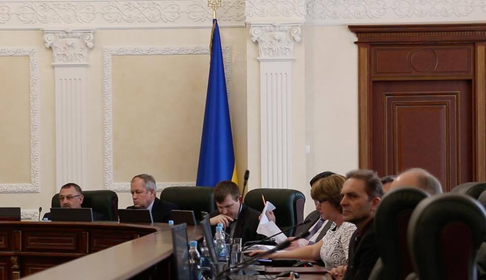 Героя розслідування ''СтопКору'' Артура Ємельянова на місяць відсторонили від суддівства