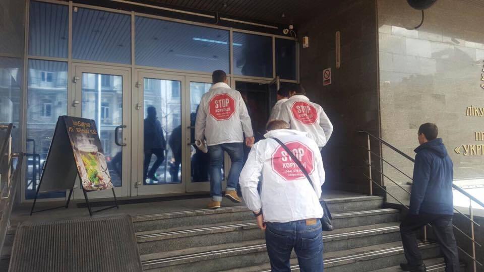 ''СтопКор'' навідався до керівника ''Укрпрофоздоровниці'' Миколи Суботи