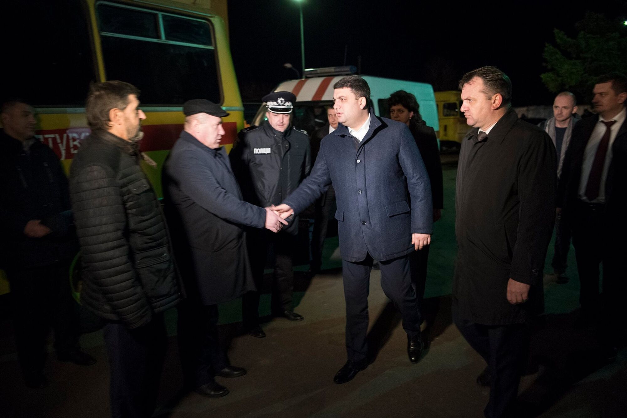 Гройсман пообіцяв допомогу сім'ям загиблих шахтарів зі Львівщини