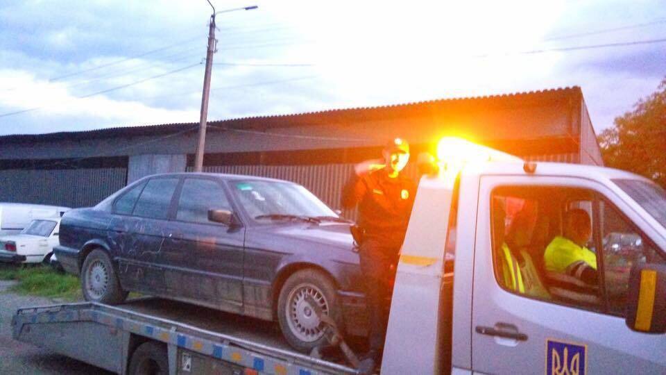 У Чернівцях патрульного затримали у стані алкогольного й наркотичного сп'яніння