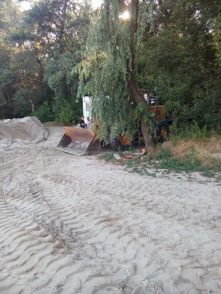 ''СтопКор'' підтримав безстрокову акцію проти видобутку піску на Херсонщині