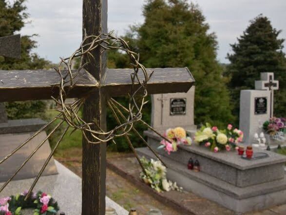 У польських Грушовичах відновили хрест з демонтованого пам'ятника УПА