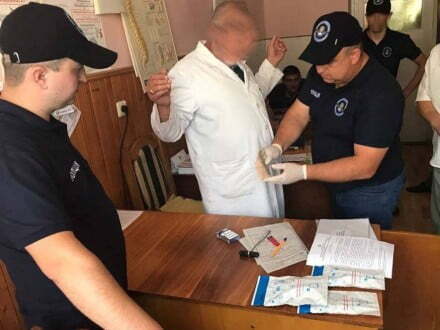 На Закарпатті лікар вимагав 16 тис грн за подовження інвалідності