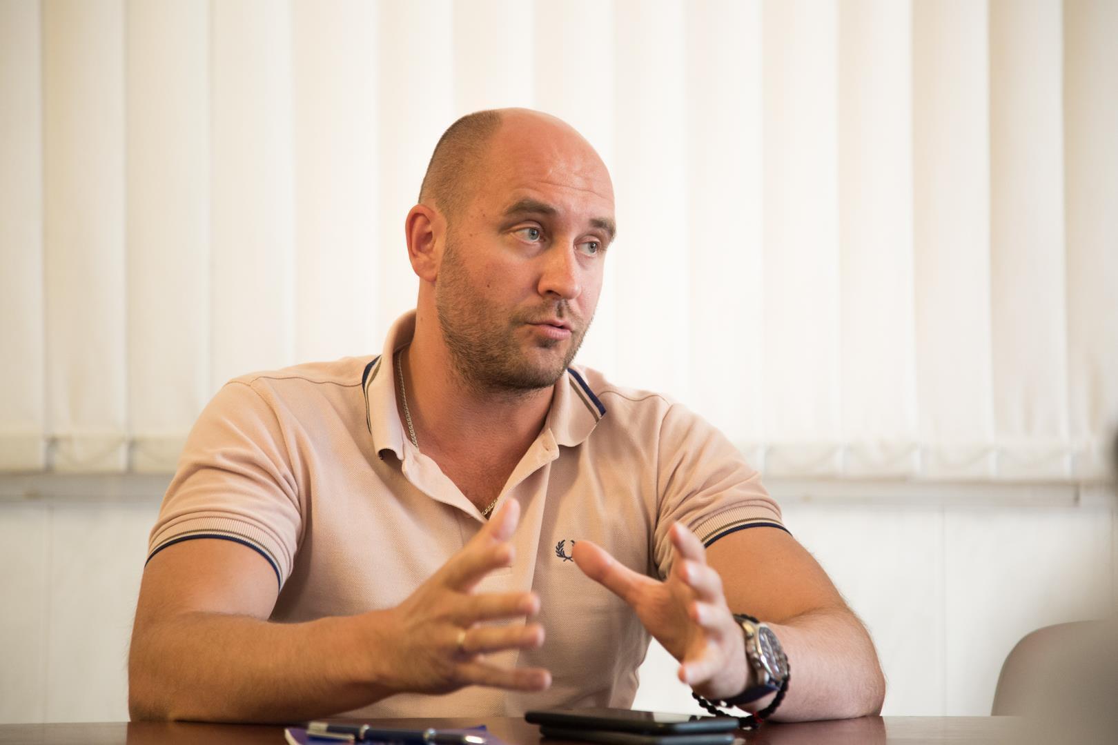 Роман Бочкала: зараз – час активних дій, проблеми потрібно вирішувати, а не обговорювати за круглим столом