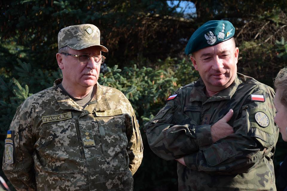 В Україну прибула делегація польських генералів – кадри
