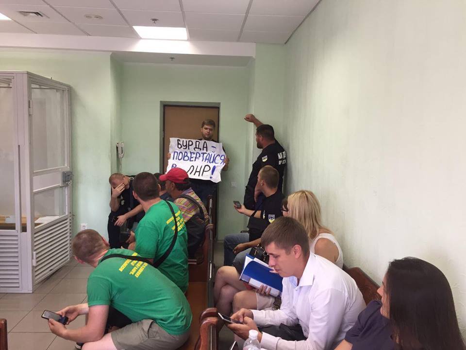Колеги ''СтопКору'' слідкують за справою про хабарництво громадського активіста, який влаштовував провокації проти представників проекту