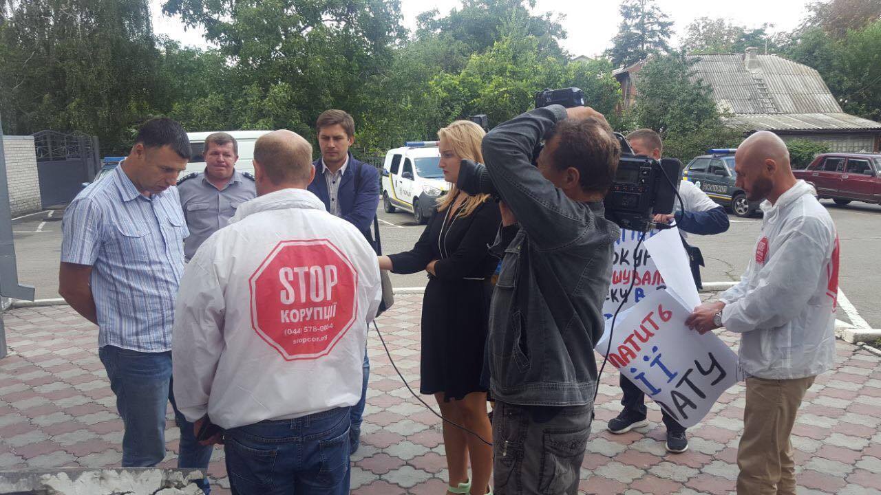 Техніку піщаних нелегалів з Погребів, яких викрив ''СтопКор'', хочуть арештувати