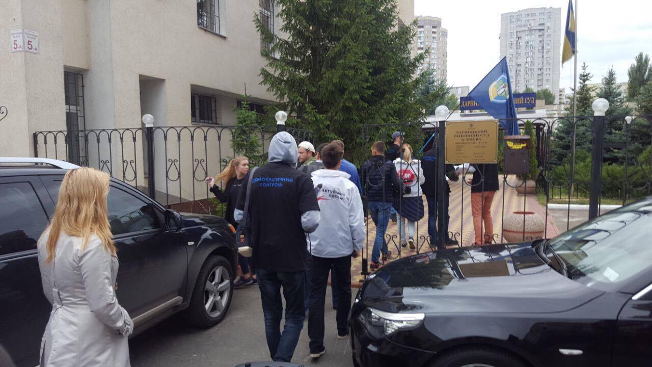 ''СтопКор'' з'ясував, коли буде суд у скандальній справі щодо видобутку піску на Видубичах у Києві