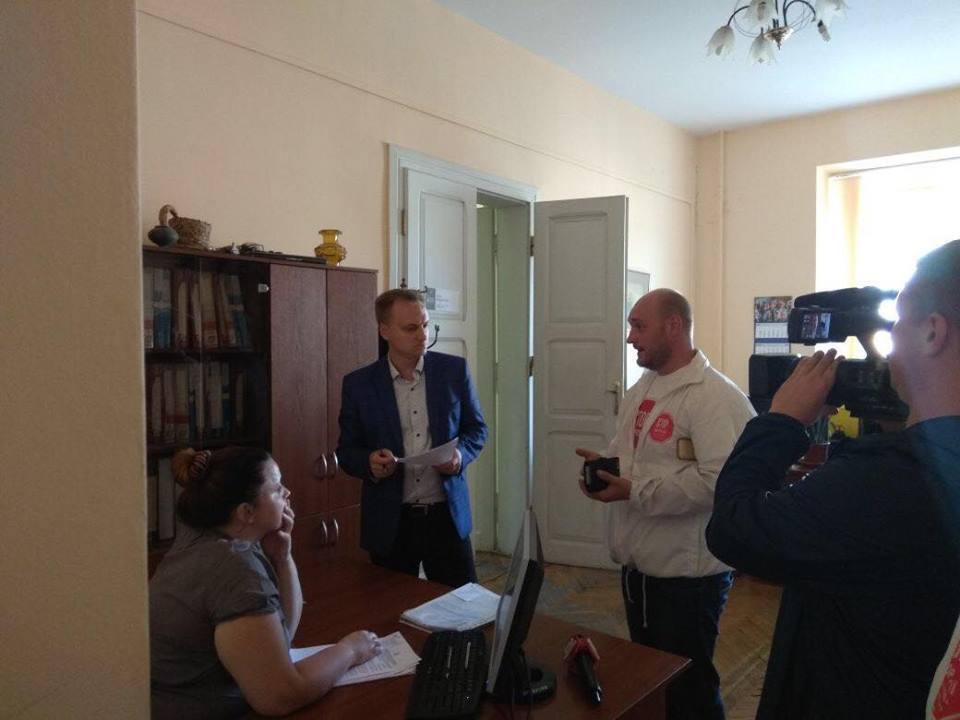 ''СтопКор'' зустрівся з посадовцями Львова, відповідальними за будівельний хаос у місті