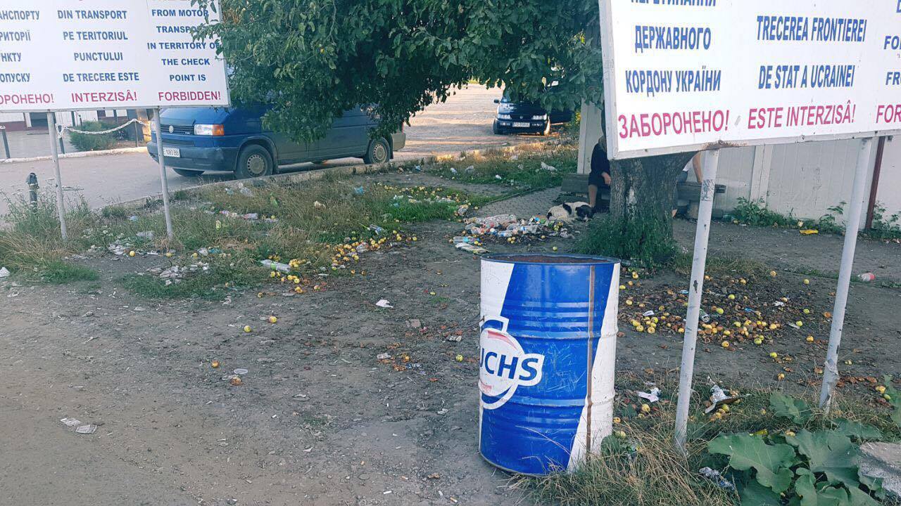 Активісти викрили начальника прикордонного пункту, якого перевели на інший пункт пропуску після нападу на активістів