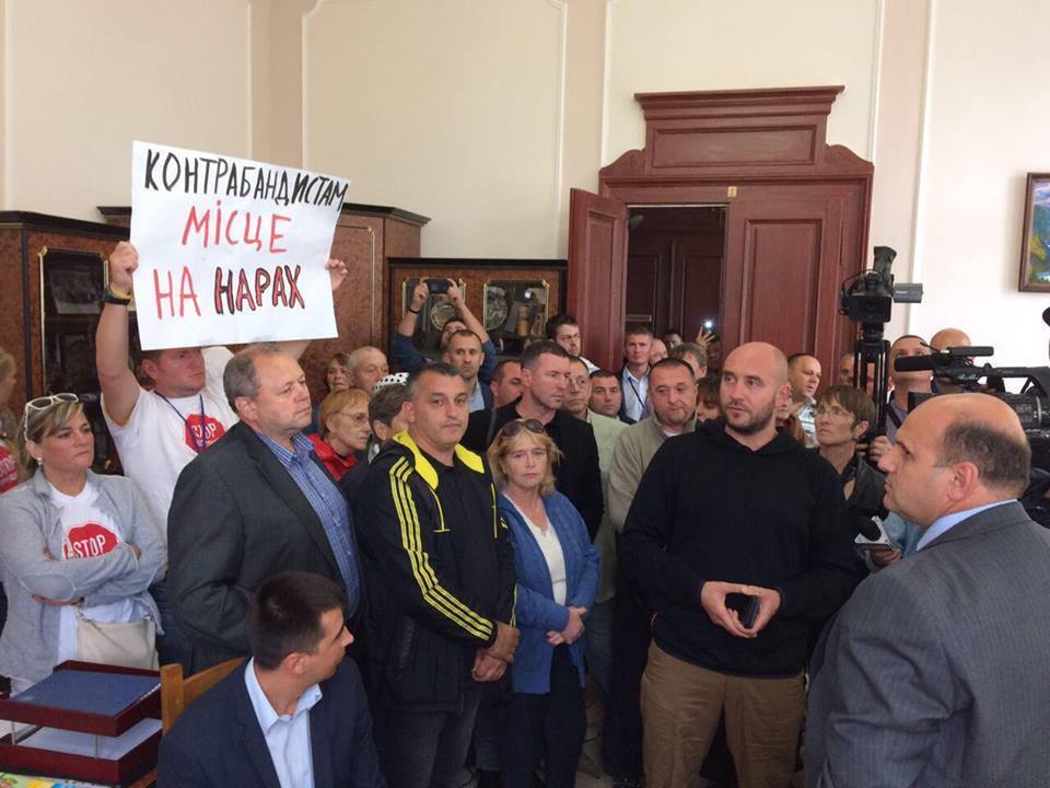 Чернівецька облрада в останній момент відмовила ''СтопКору'' у приміщенні для прес-конференції