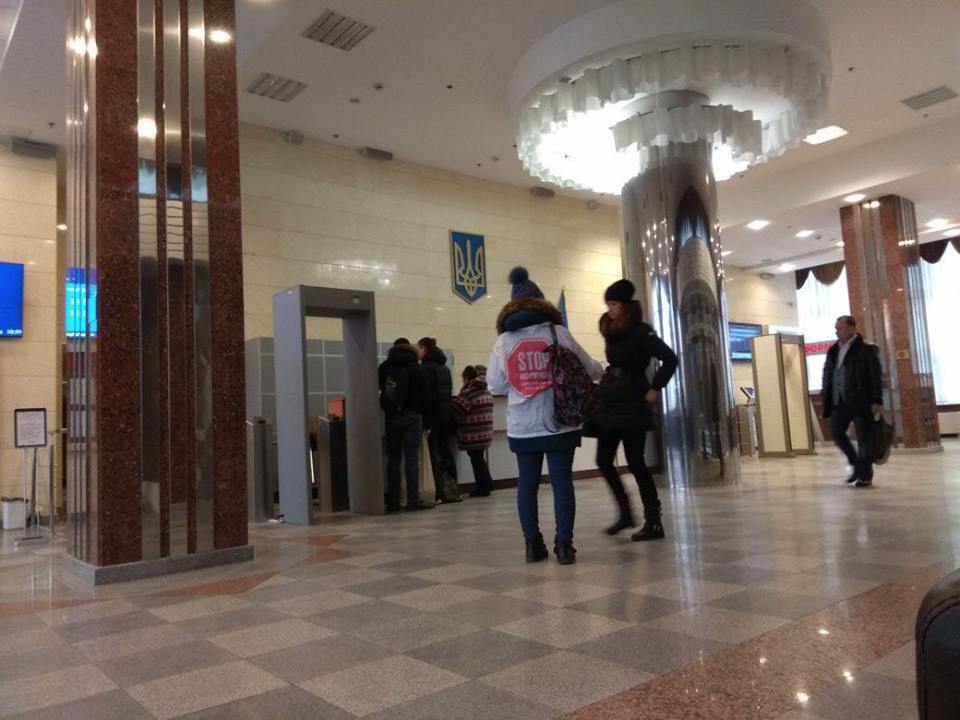 ''СтопКор'' провів виїзну громадську приймальню під стінами Апеляційного суду Києва