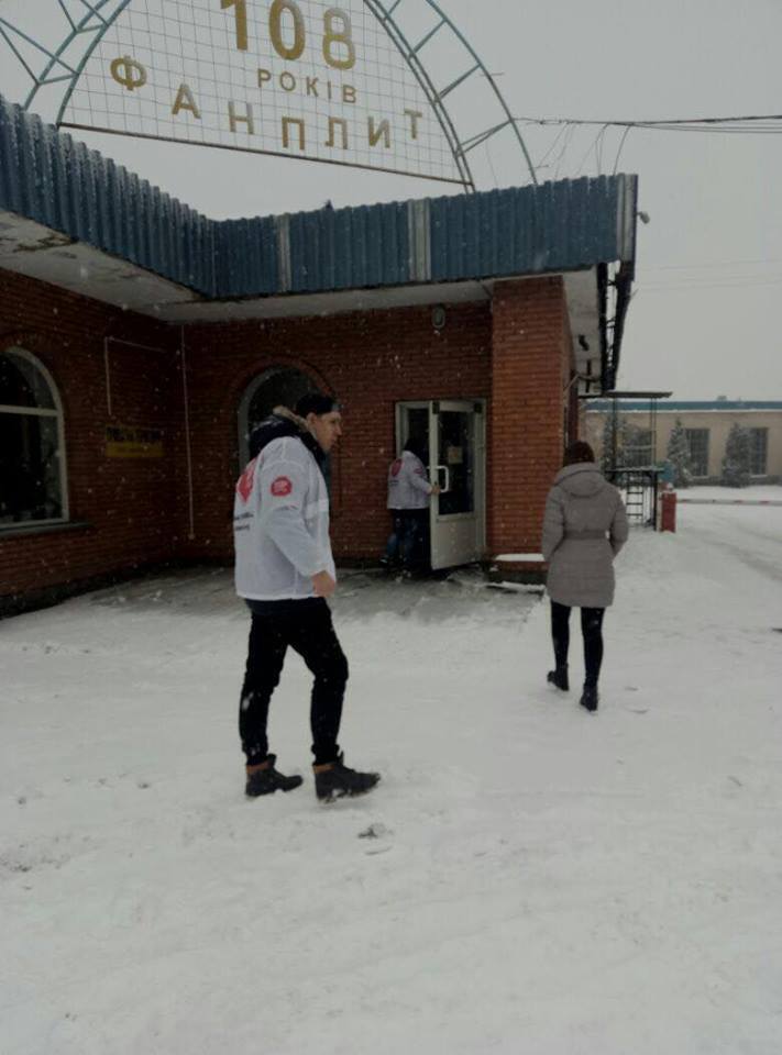 ''СтопКор'' зафіксував роботу на скандальному заводі ''Фанпліт'' на Дарниці у Києві