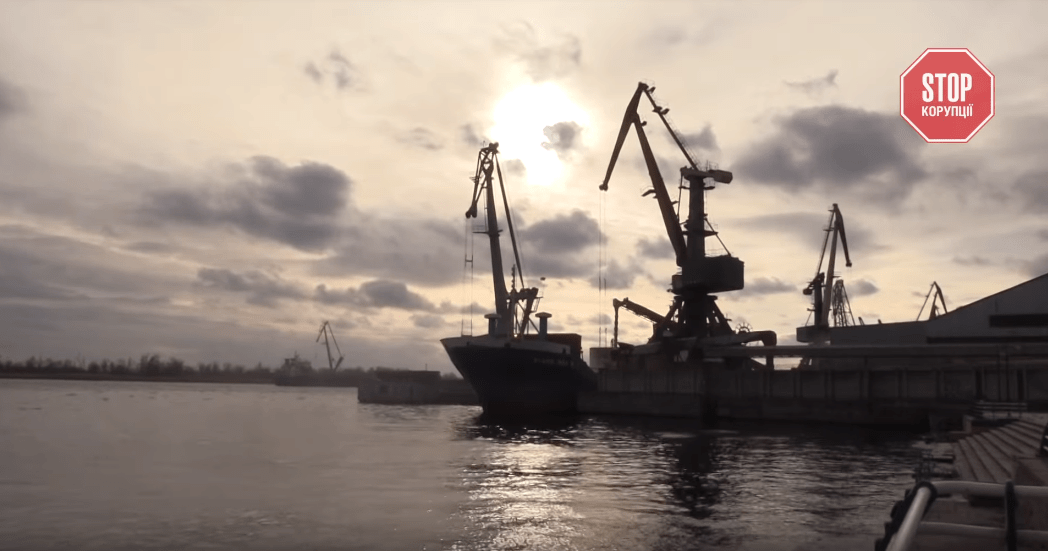 Таємниці херсонських рейдерів: хто з високопосадовців причетний до привласнення чужого майна