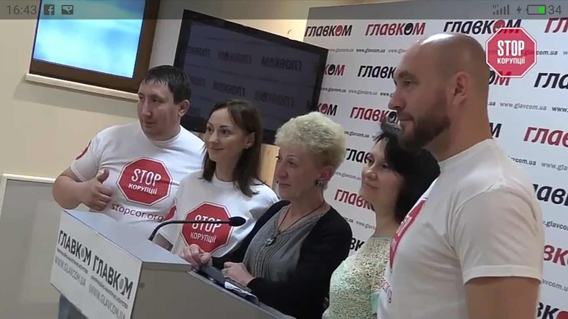 Екс-очільницю марганецької школи, яку звільнили за те, що не хотіла труїти собак, призначили на нову посаду