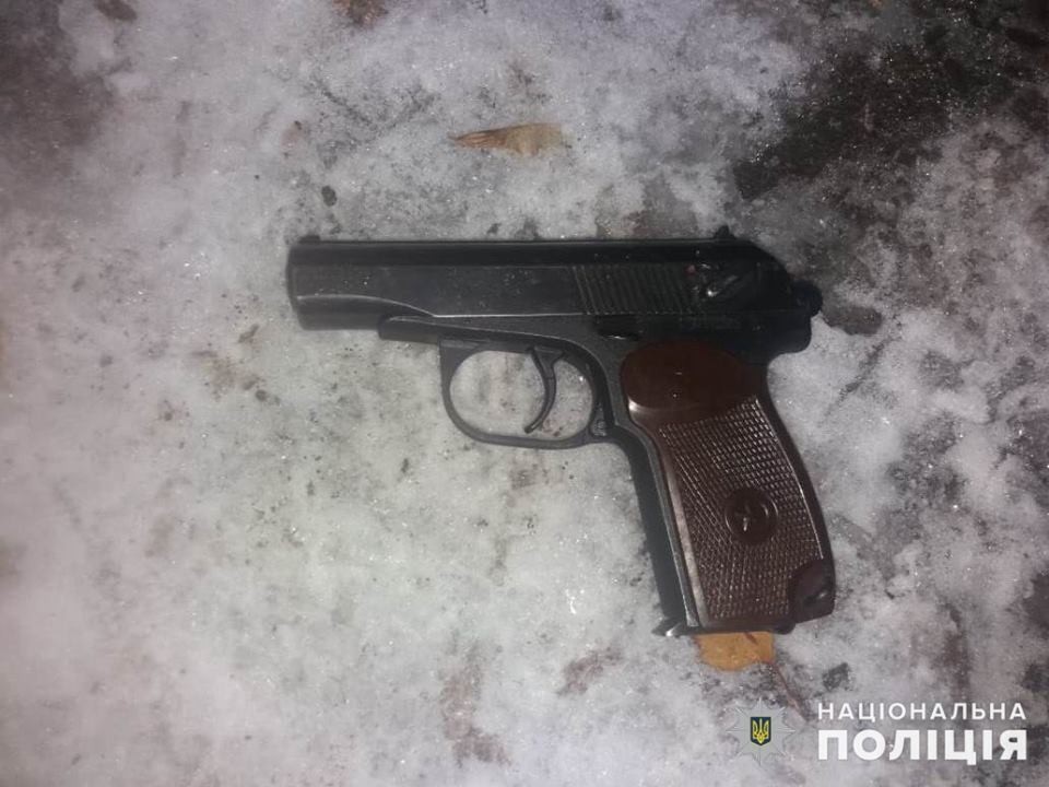 На Київщині застрелили озброєнного злодія, який намагався обікрасти магазин – подробиці