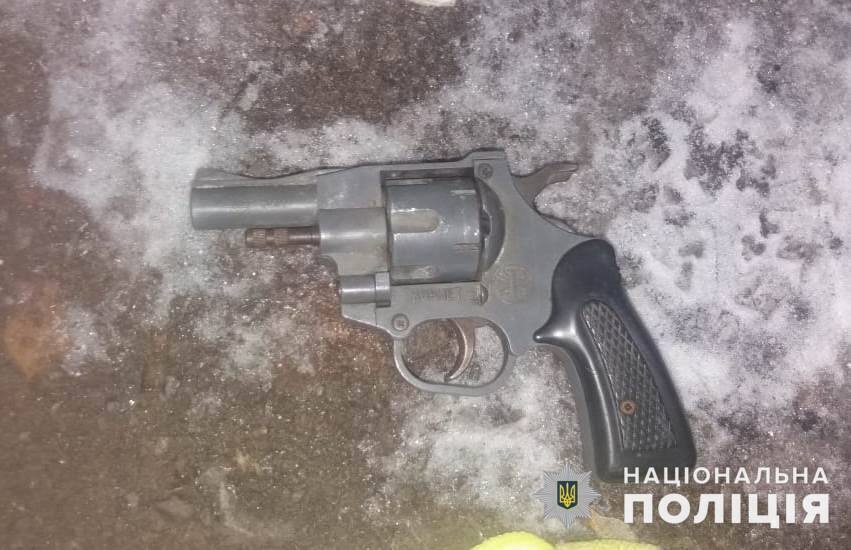 На Київщині застрелили озброєнного злодія, який намагався обікрасти магазин – подробиці