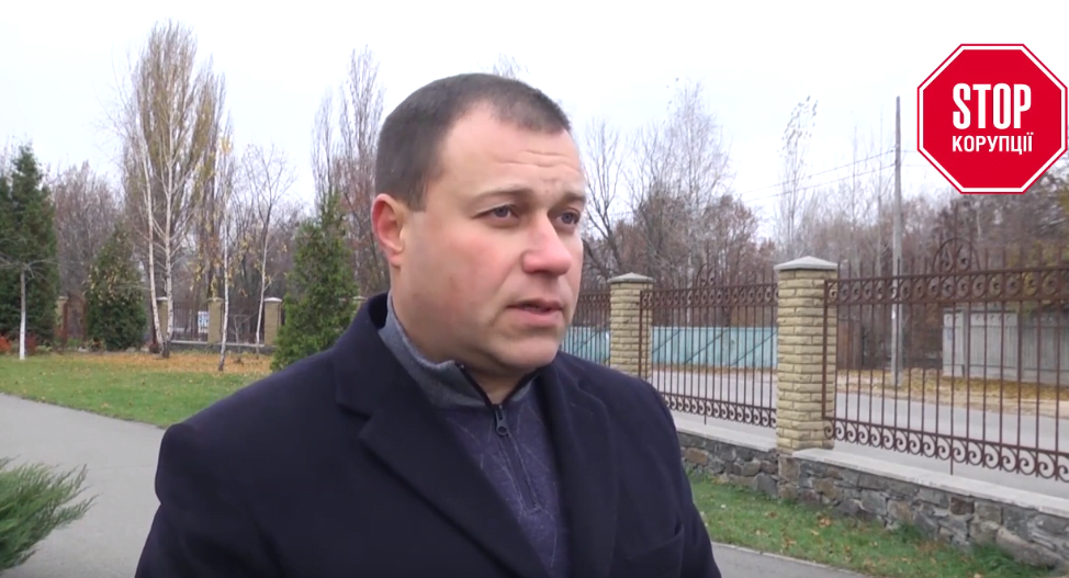 ''Я стою їм як кістка в горлі'': голова Броварського осередку ''Стоп Корупції'' Роман Сімутін про тиск з боку тендерної мафії