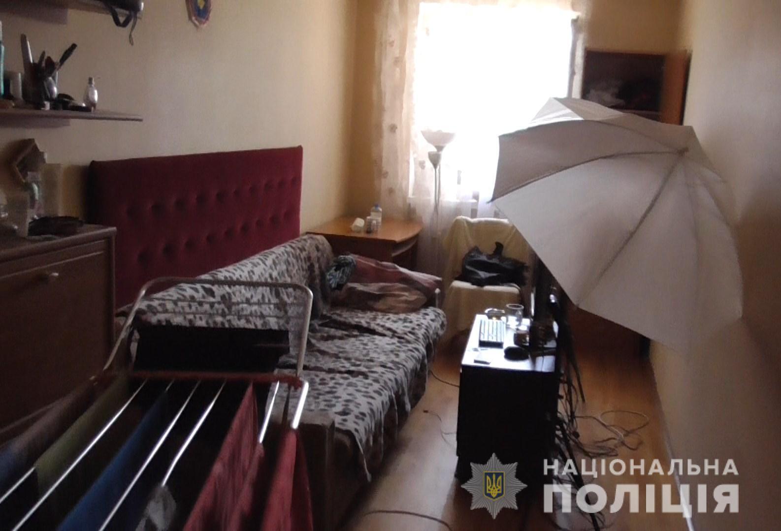 Інтим на відстані – у Харкові викрили нелегальну онлайн “порностудію” (ВІДЕО)