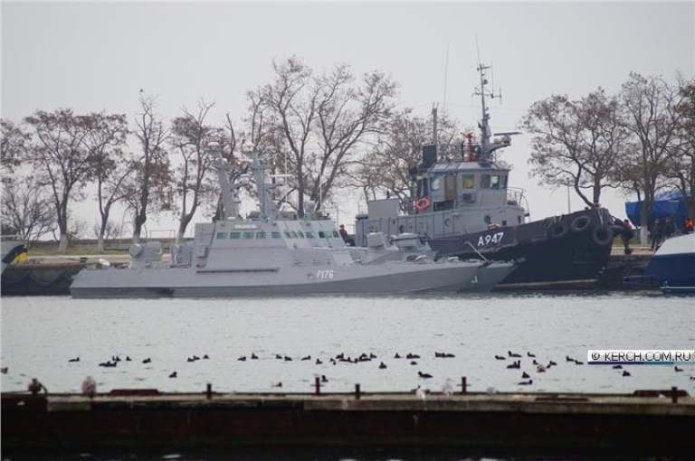 З порту в Керчі зникли захоплені Росією українські катери: з'явилися фото – розгорається скандал
