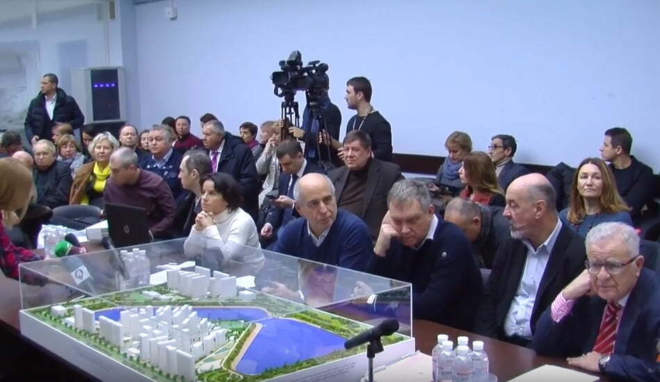 «Патріотику на озерах» оцінили на містобудівній раді