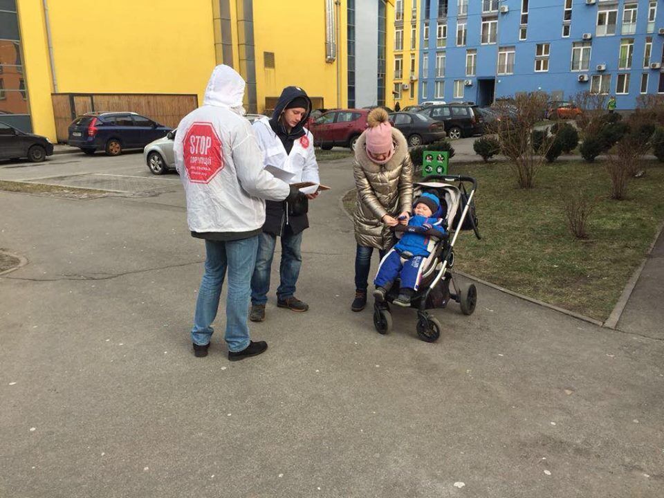 ''СтопКор'' проводить громадську приймальню біля скандального заводу ''Фанплит'' у Києві